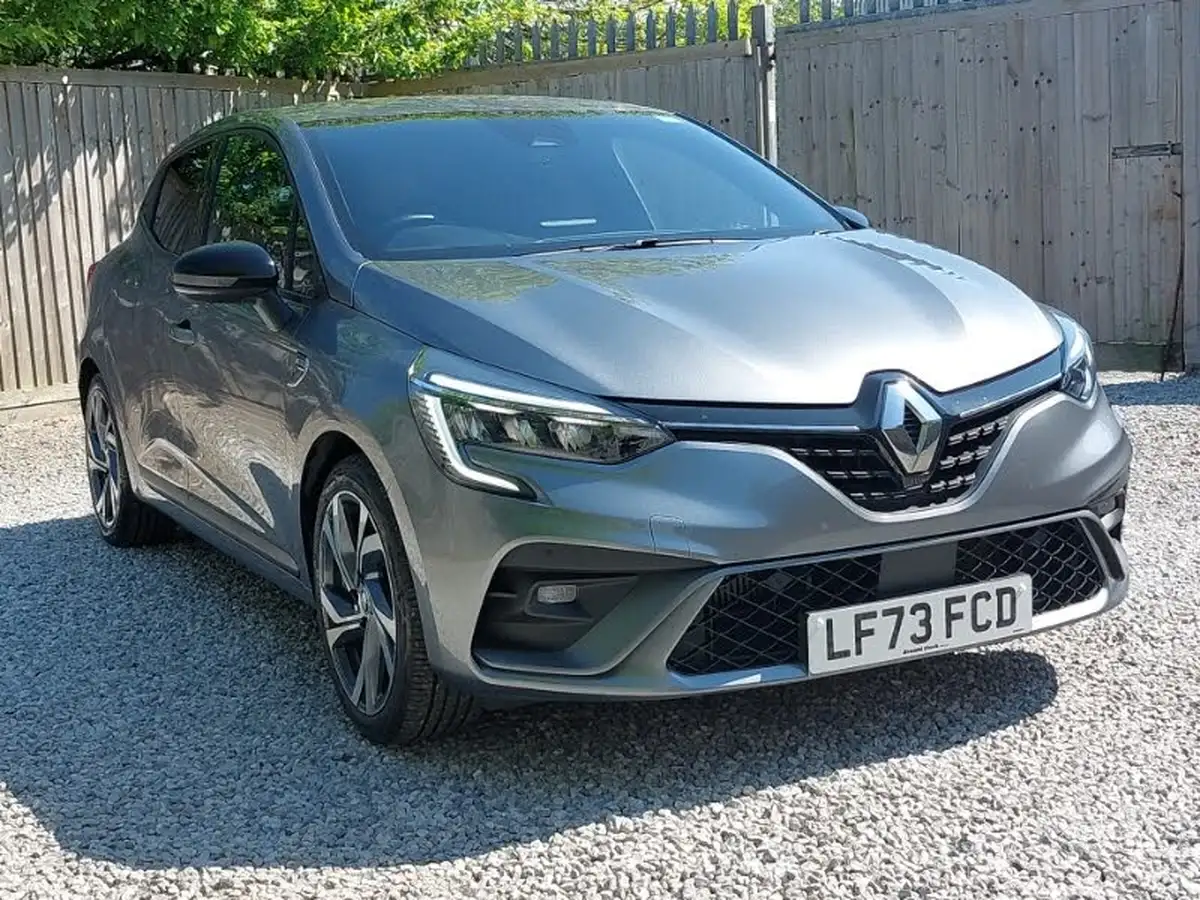 2023-renault-clio-10-tce-rs-line-big-0