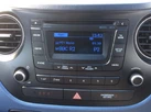 2016-hyundai-i10-10-blue-drive-premium-small-11