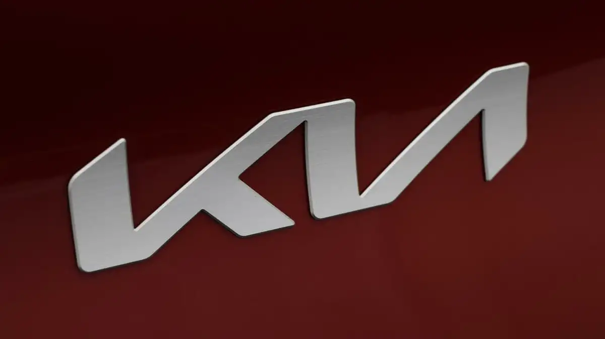2024-kia-ceed-15-t-gdi-2-138bhp-hatchback-big-20