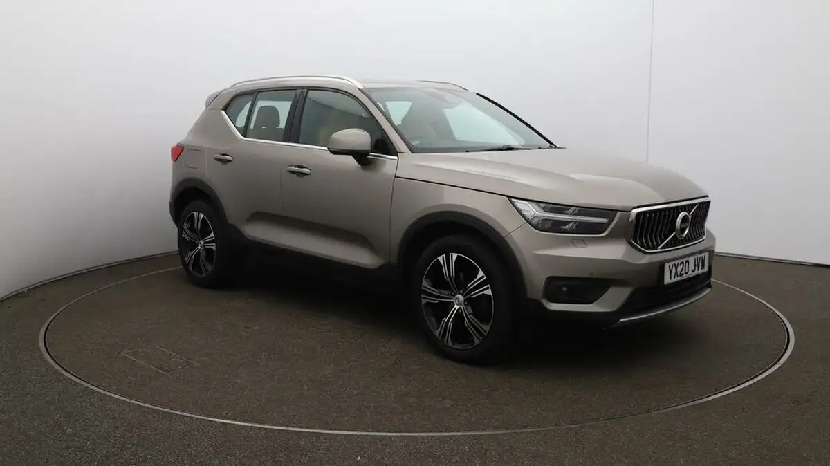 2020-volvo-xc40-20td-d3-inscription-pro-big-39