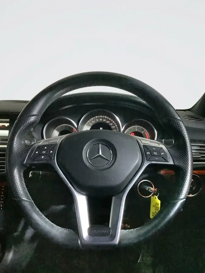 2013-mercedes-benz-cls-class-30td-cls350-sport-amg-30cdi-blue-f-shooting-brake-5d-7g-t-big-17