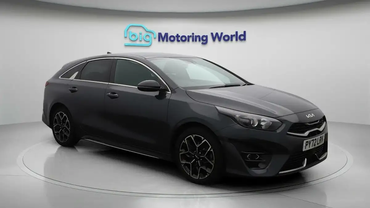 2022-kia-pro-ceed-15-t-gdi-gt-line-big-1