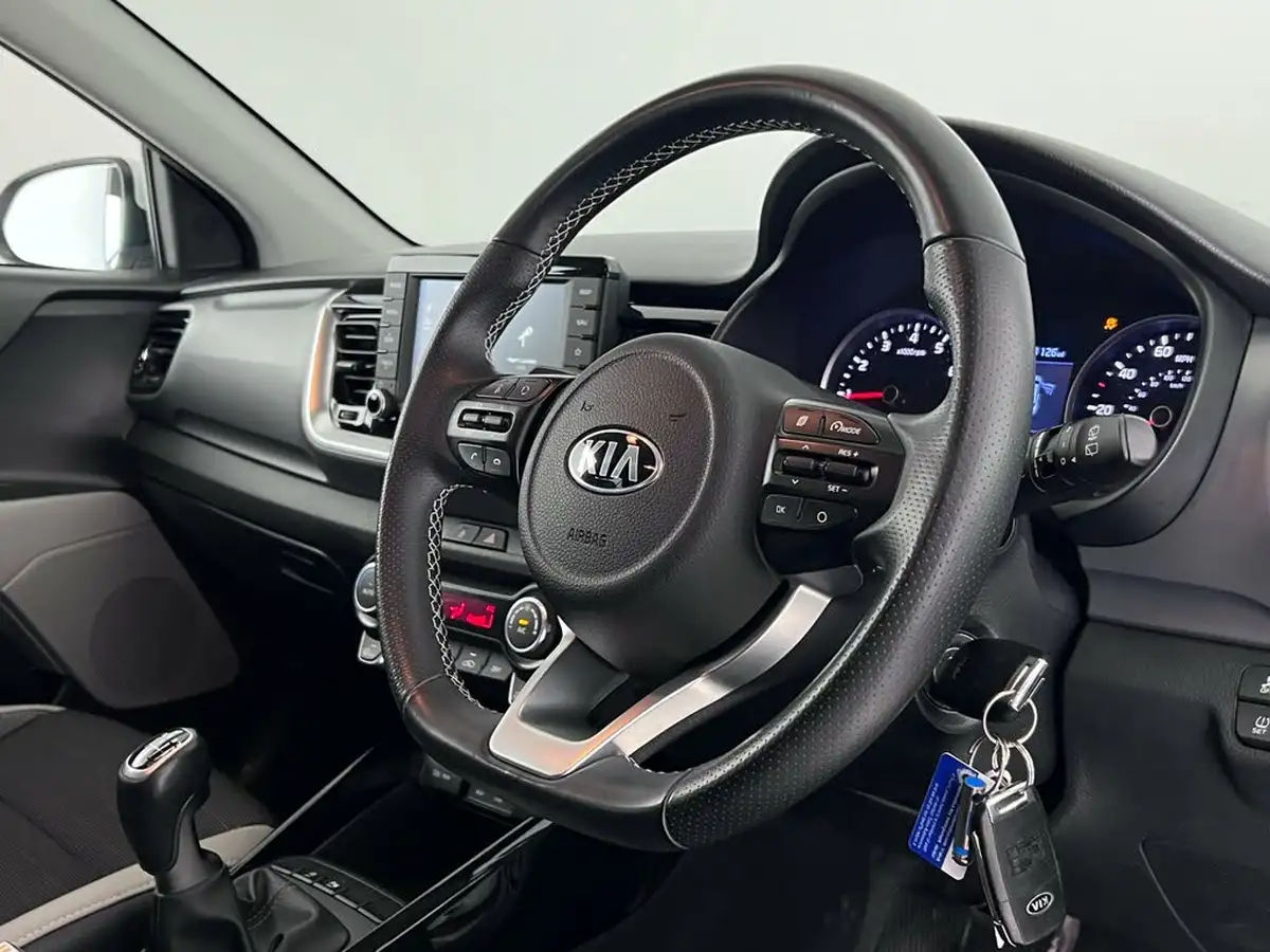 2019-kia-stonic-10-t-gdi-3-big-16