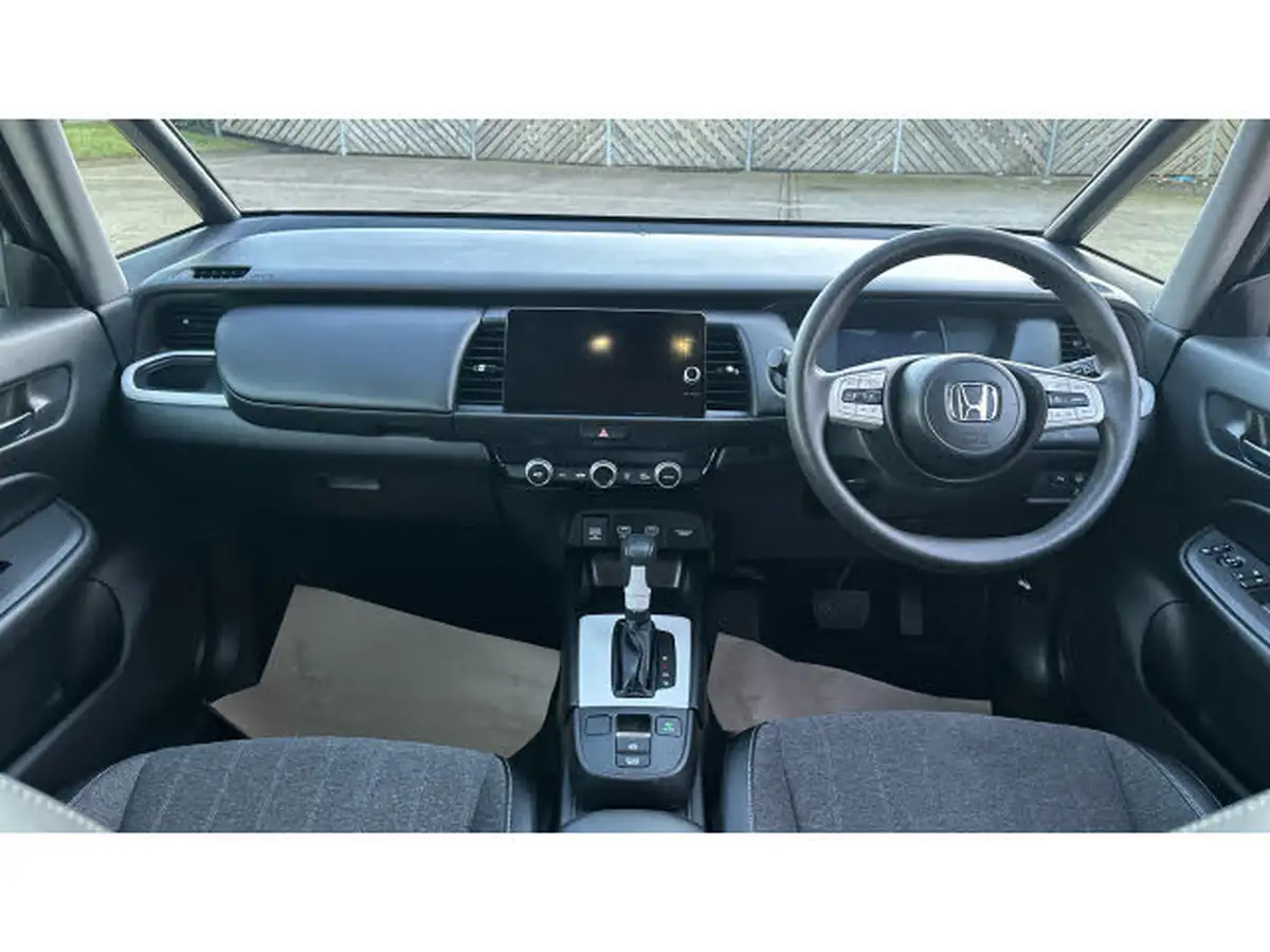 2021-honda-jazz-15-i-mmd-sr-109ps-big-9