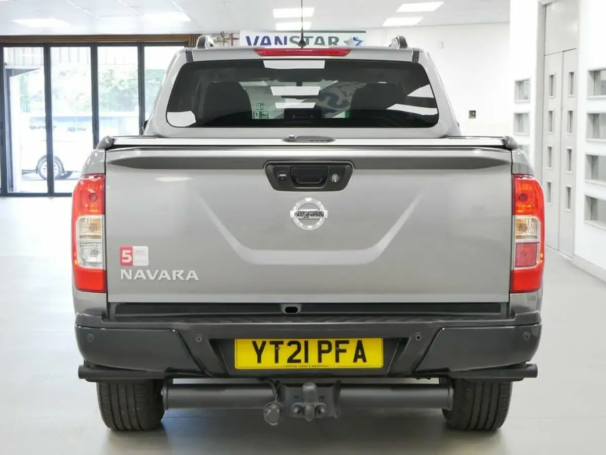 2021-nissan-navara-23dci-tt-n-guard-8-navileathersunroof-auto-big-24