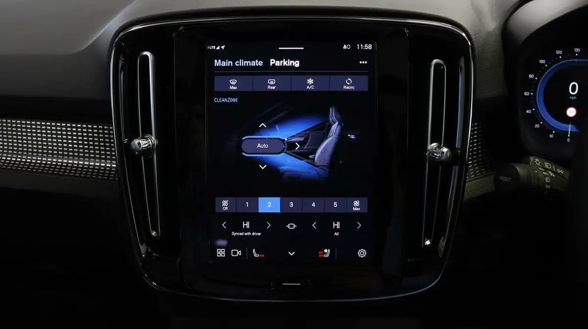 2021-volvo-c40-e-twin-recharge-pro-big-4