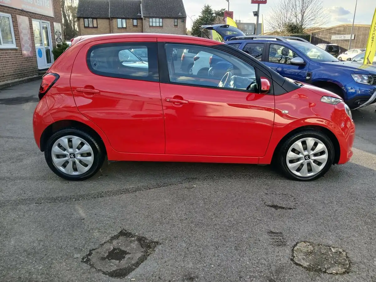 2016-citroen-c1-12-puretech-feel-82ps-5d-big-2