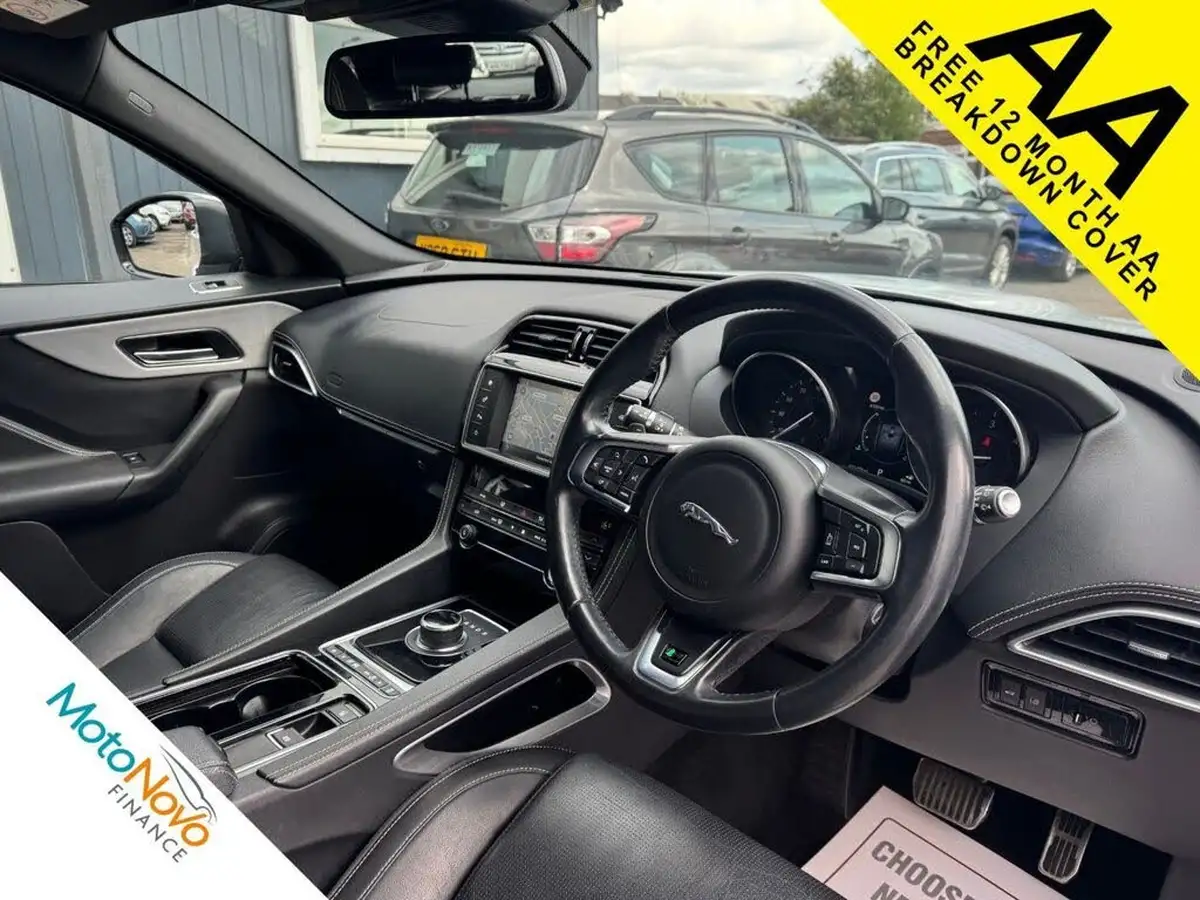 2017-jaguar-f-pace-20-i4d-r-sport-180ps-awd-auto-big-38