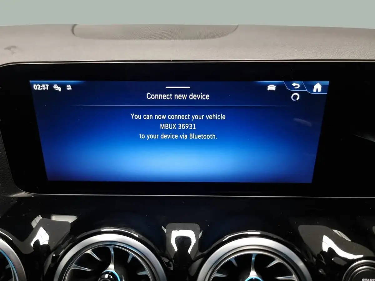 2023-mercedes-benz-b-class-13-b200-amg-line-executive-big-13