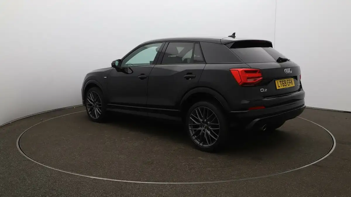 2019-audi-q2-16-30-tdi-black-edition-big-53