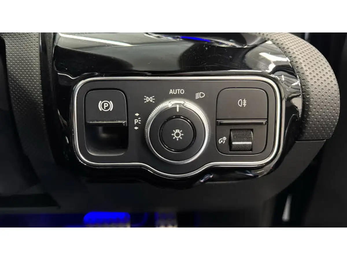 2021-mercedes-benz-a-class-13-a180-amg-line-executive-edition-hatchback-5d-7g-dct-big-25