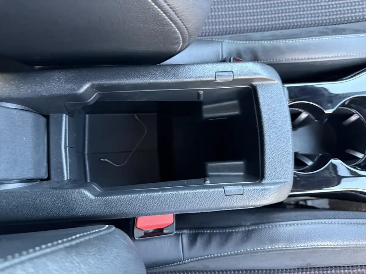 2022-ds-ds-3-crossback-12-puretech-performance-line-130ps-big-39