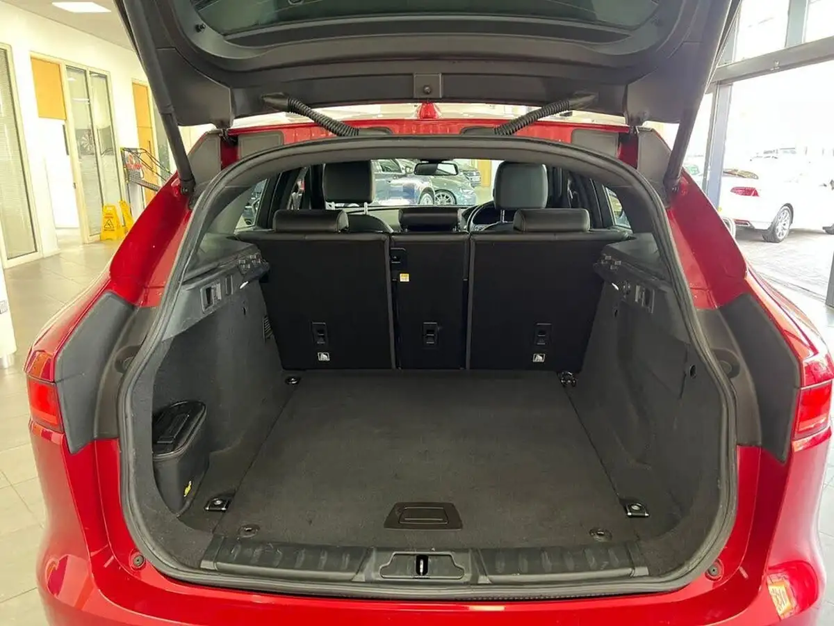 2016-jaguar-f-pace-20-i4d-prestige-awd-auto-big-53