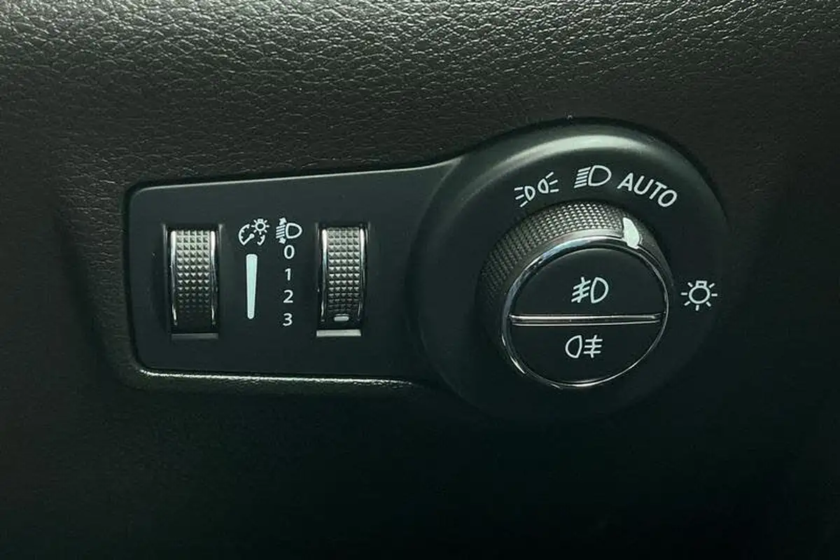 2022-jeep-compass-13-gse-trailhawk-big-22