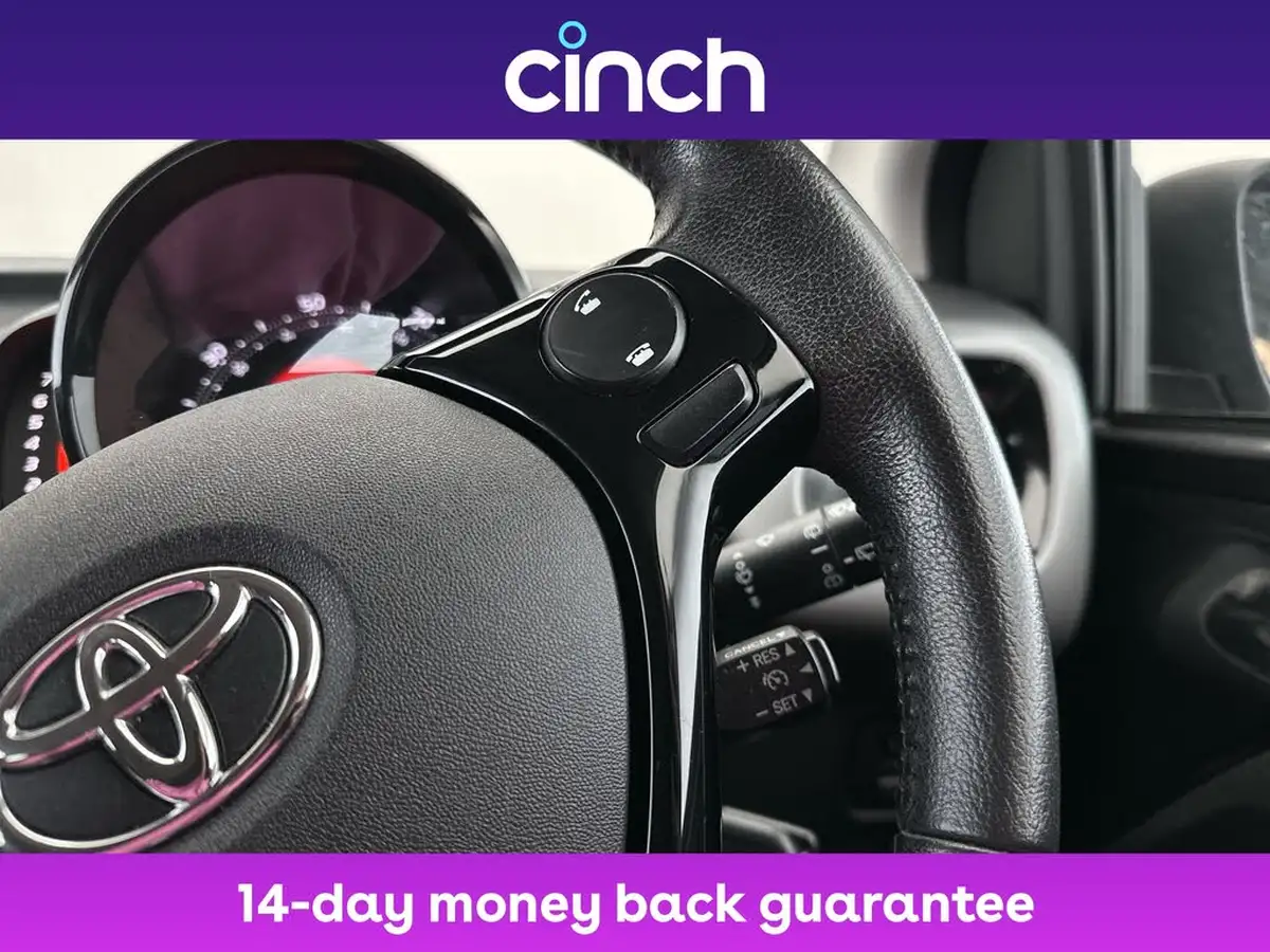 2020-toyota-aygo-10-vvt-i-x-play-big-29