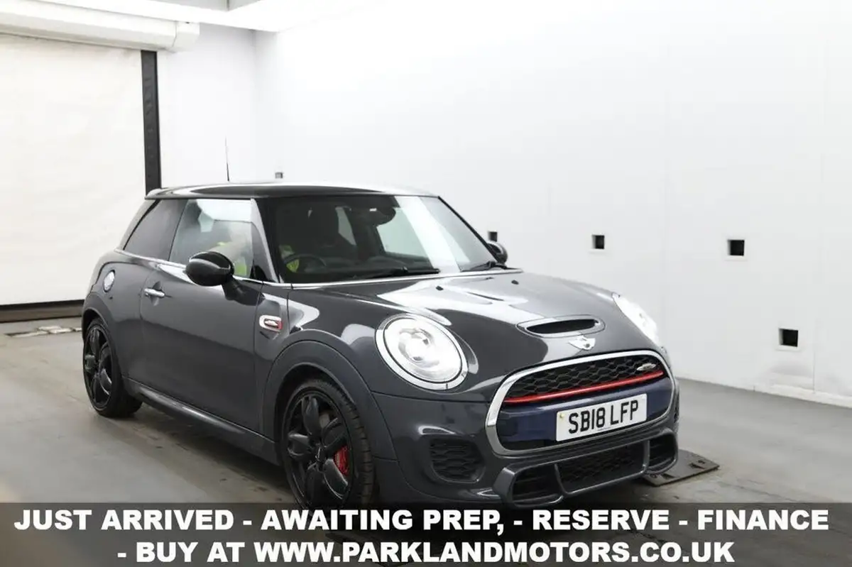 2018-mini-cooper-20-john-cooper-works-ss-hatchback-3d-big-0