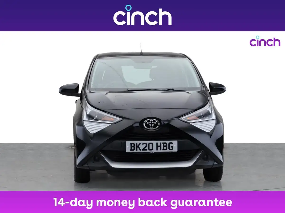 2020-toyota-aygo-10-vvt-i-x-play-big-1