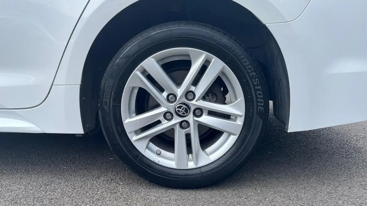2022-toyota-corolla-18-vvt-i-icon-120bhp-spare-wheel-touring-sports-5d-big-28
