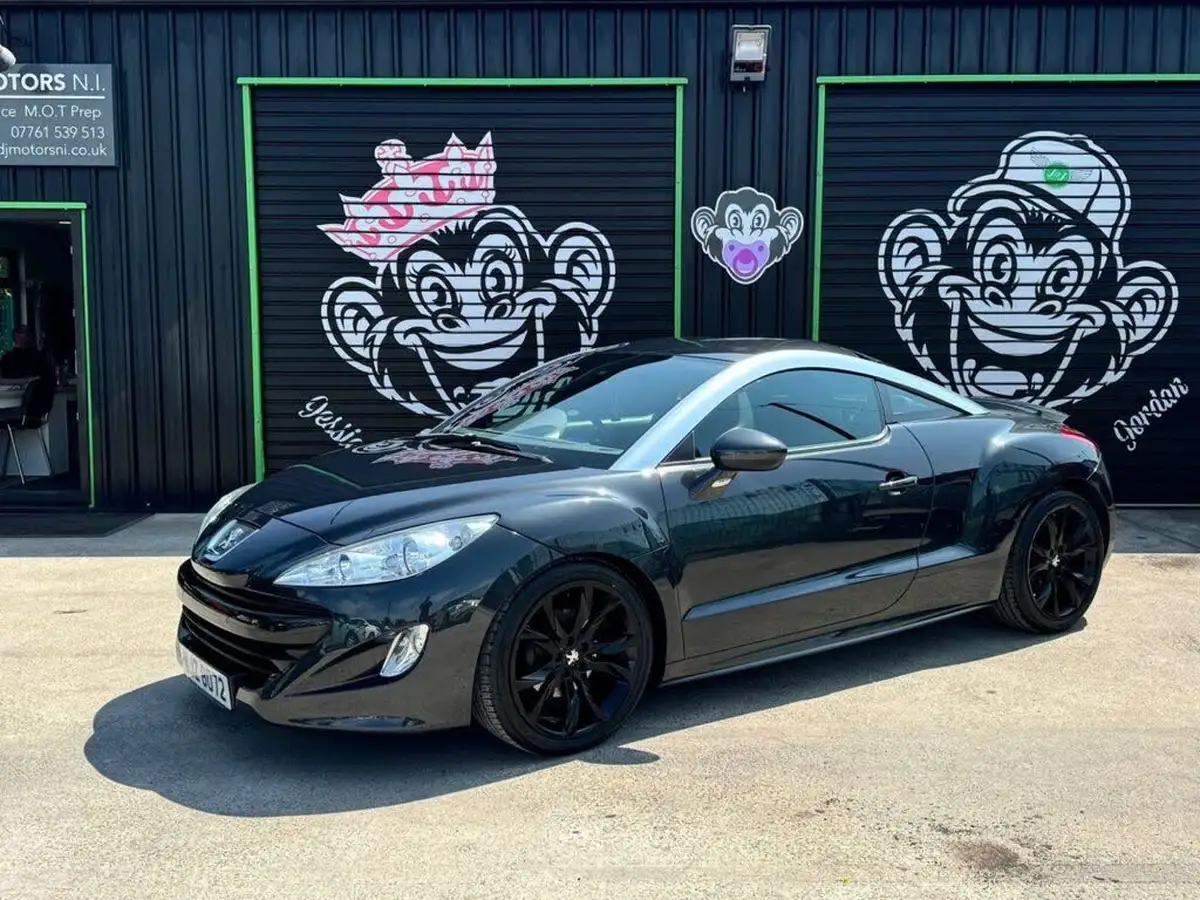 2012-peugeot-rcz-16-gt-156bhp-big-0