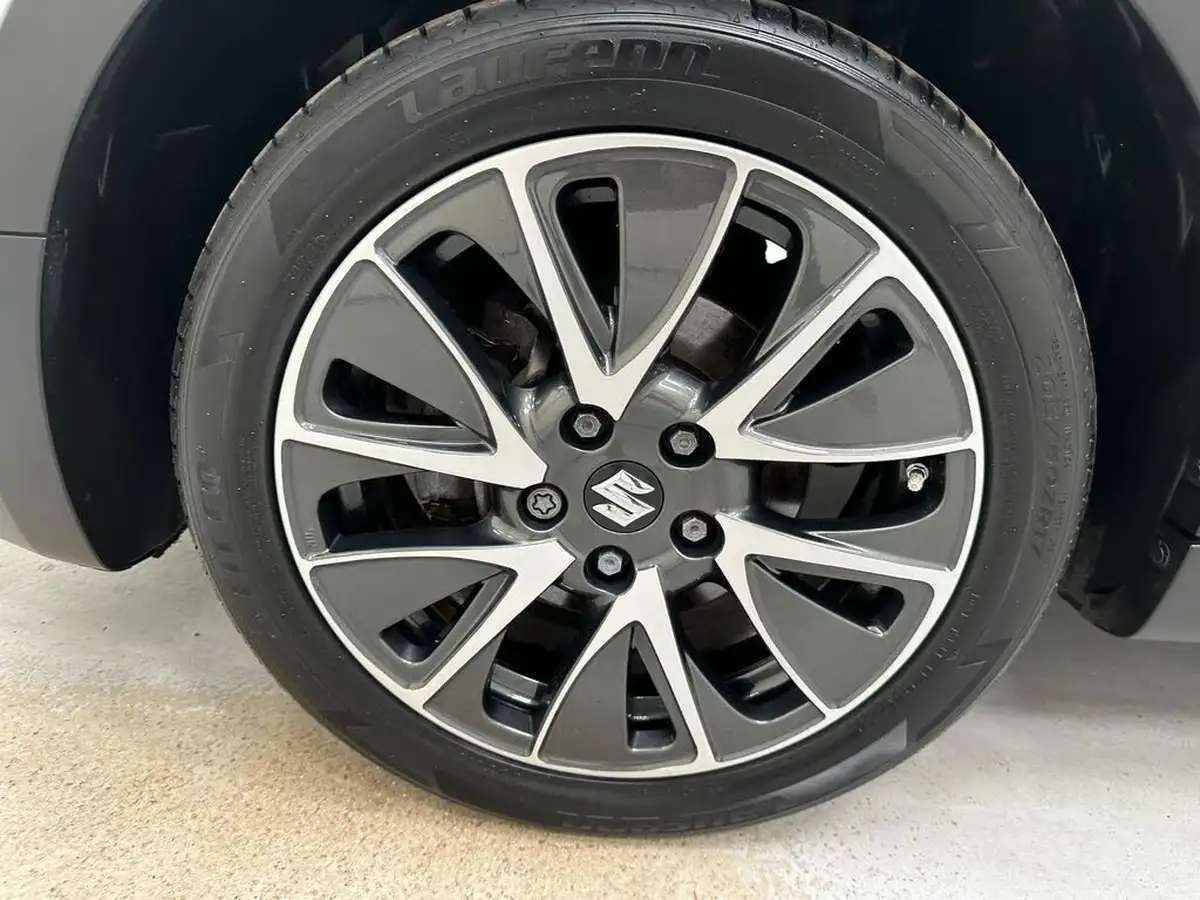 2016-suzuki-s-cross-16-sz5-big-31