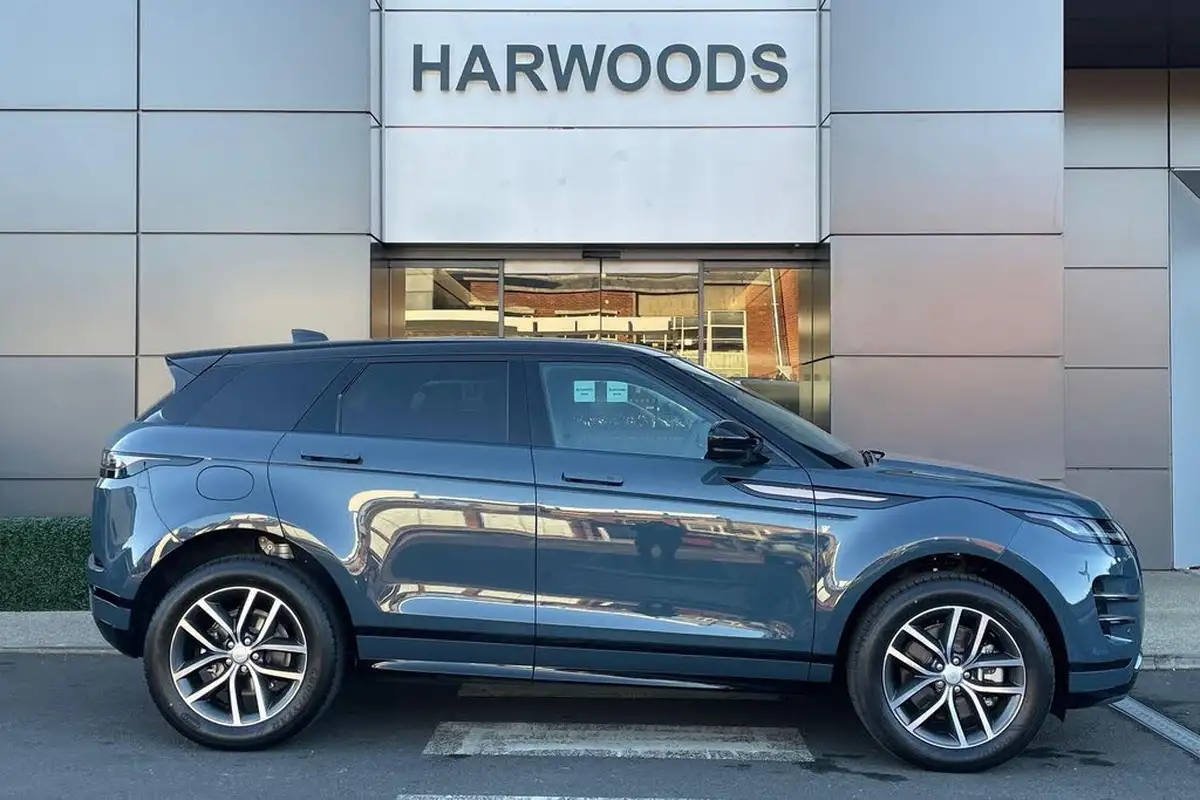 2024-land-rover-range-rover-evoque-20-d200-dynamic-se-big-1