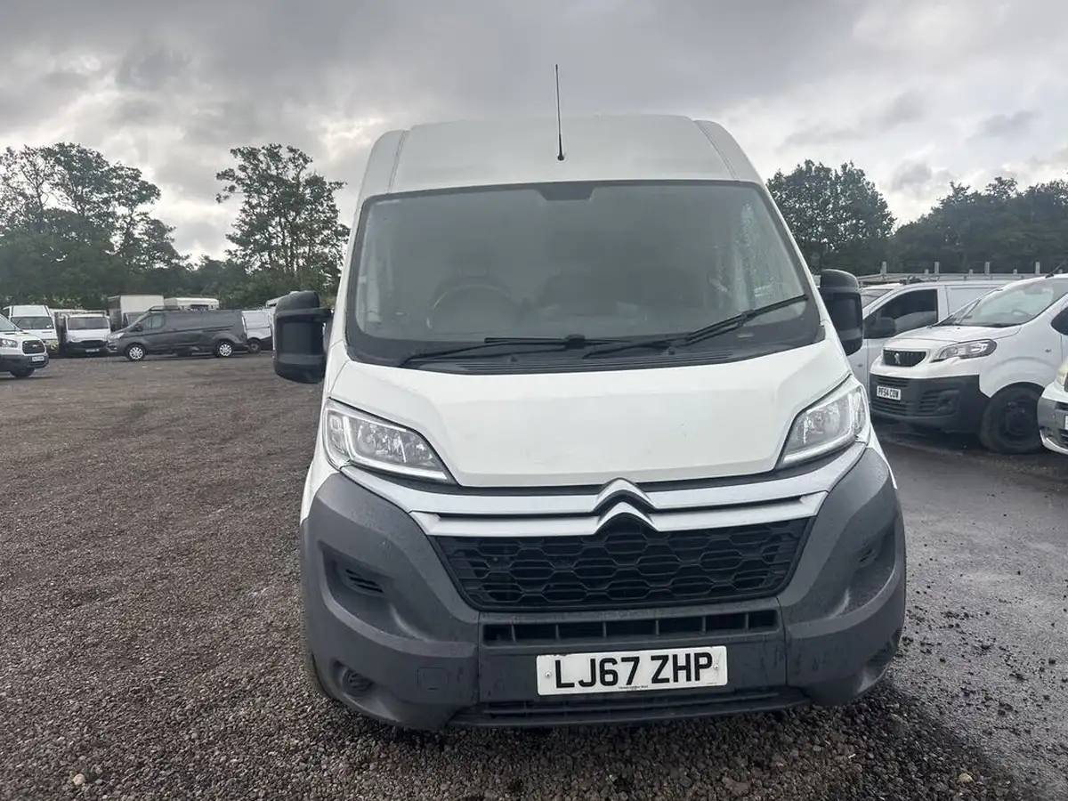 2017-citroen-relay-20bluehdi-35-l3h2-enterprise-130eu6-big-15