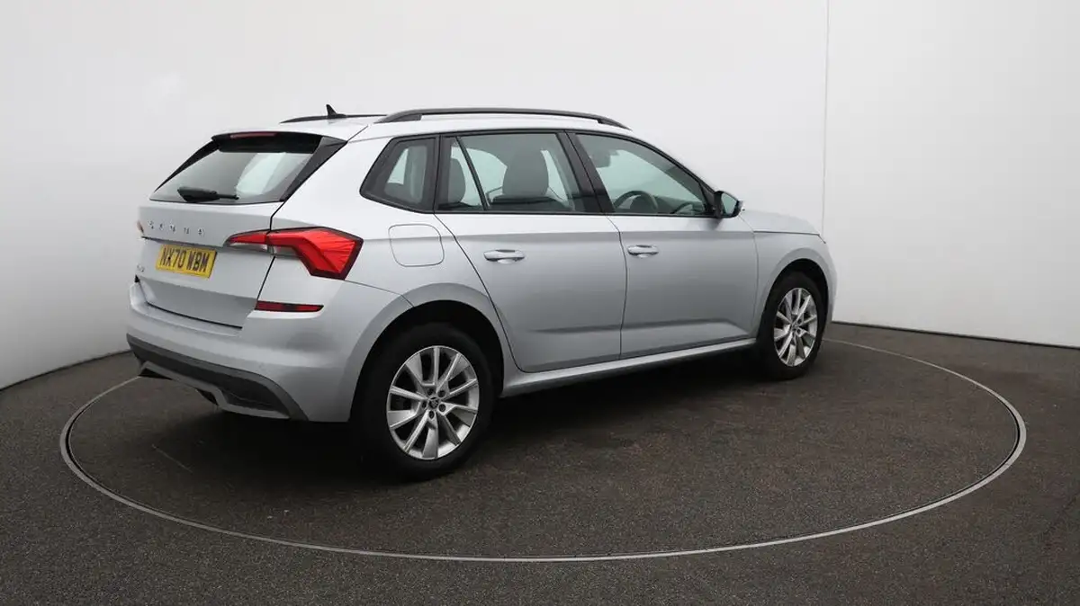 2020-skoda-kamiq-10-tsi-se-95ps-big-51