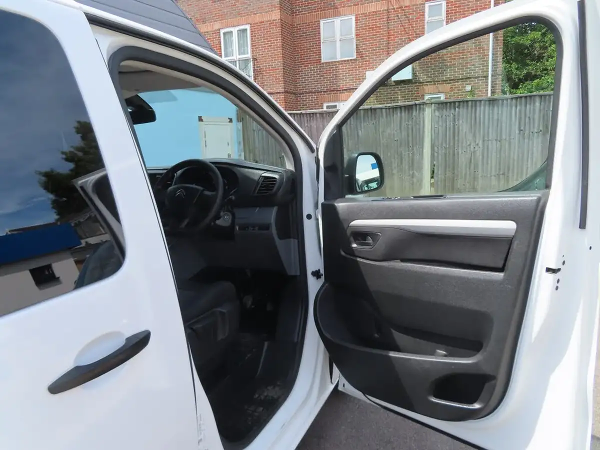 2018-citroen-dispatch-20bluehdi-enterprise-m-1400-crewcab-big-22