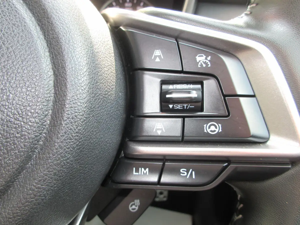 2022-subaru-outback-25i-touring-big-12