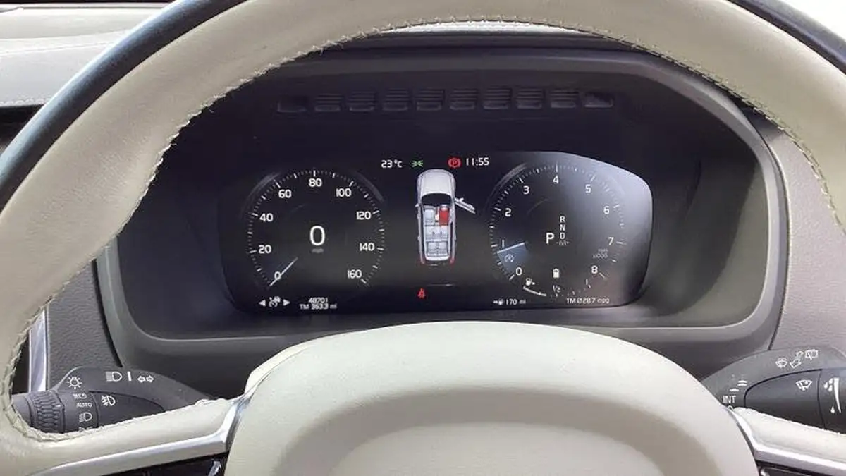 2020-volvo-xc90-20-b5-inscription-big-12