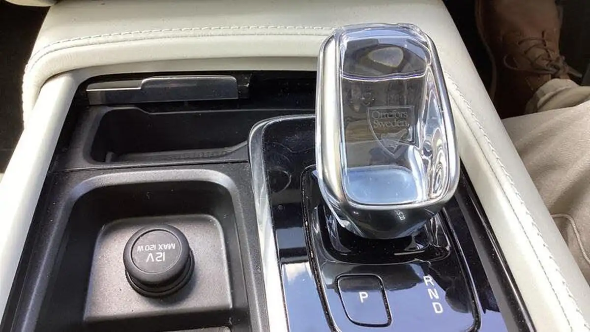 2020-volvo-xc90-20-b5-inscription-big-64