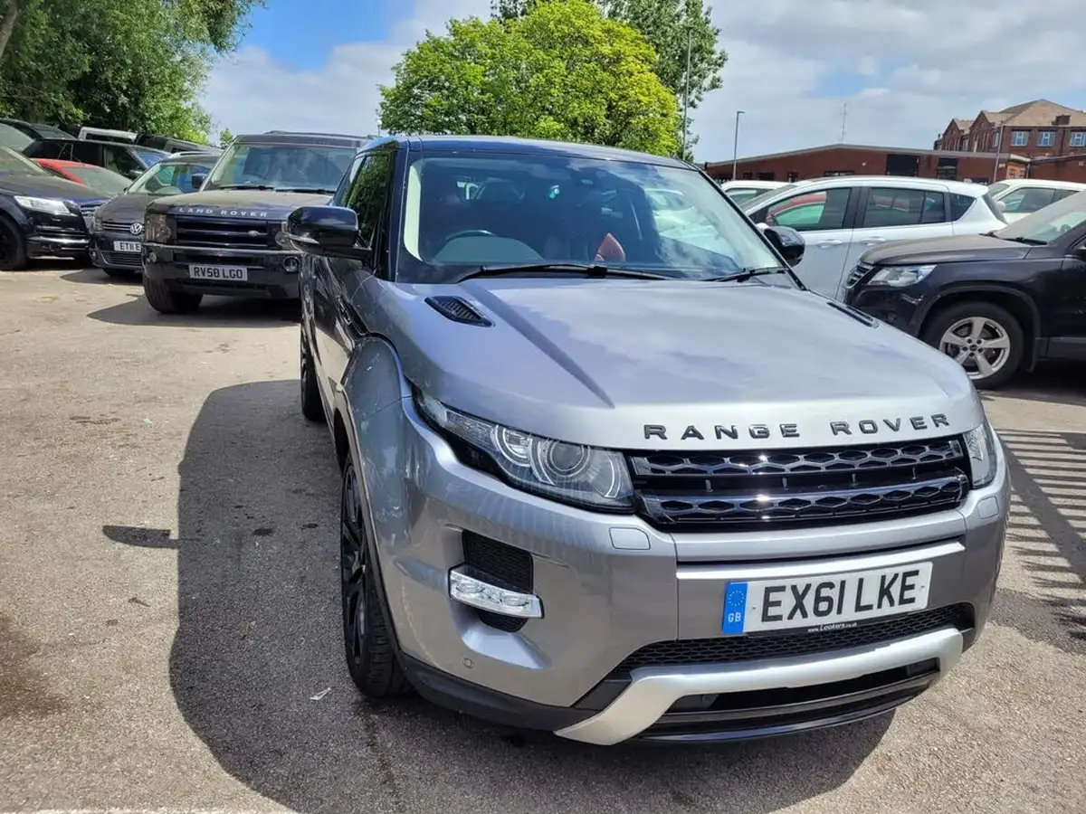 2011-land-rover-range-rover-evoque-20-dynamic-coupe-3d-big-15