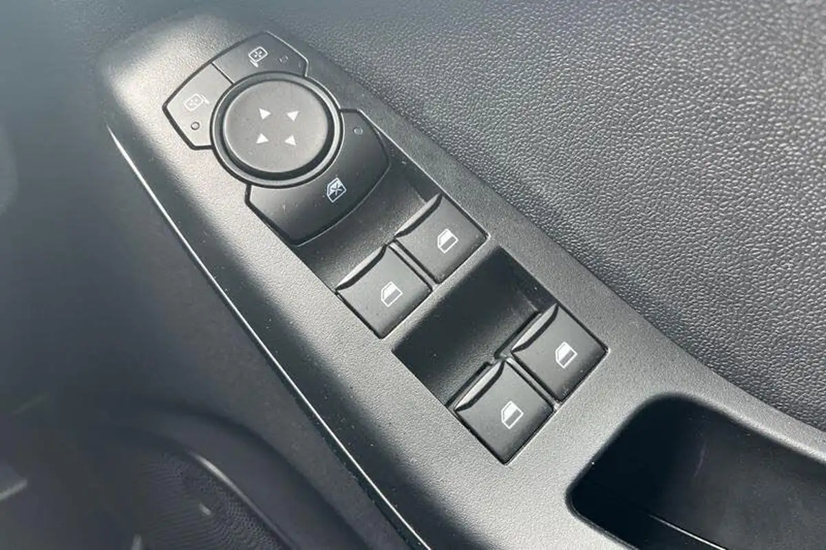 2023-ford-fiesta-10t-active-x-100ps-big-15