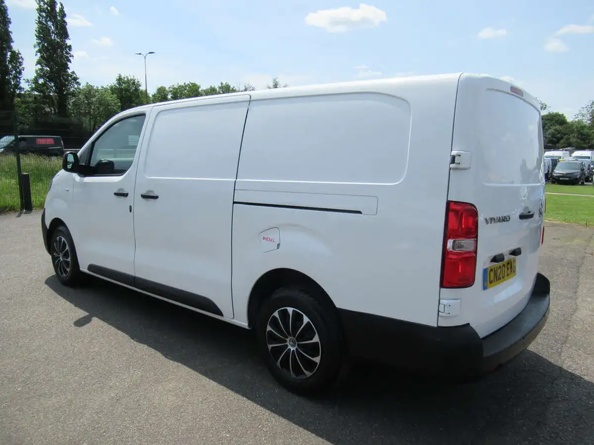 2020-vauxhall-vivaro-15td-2900-l2h1-edition-big-6