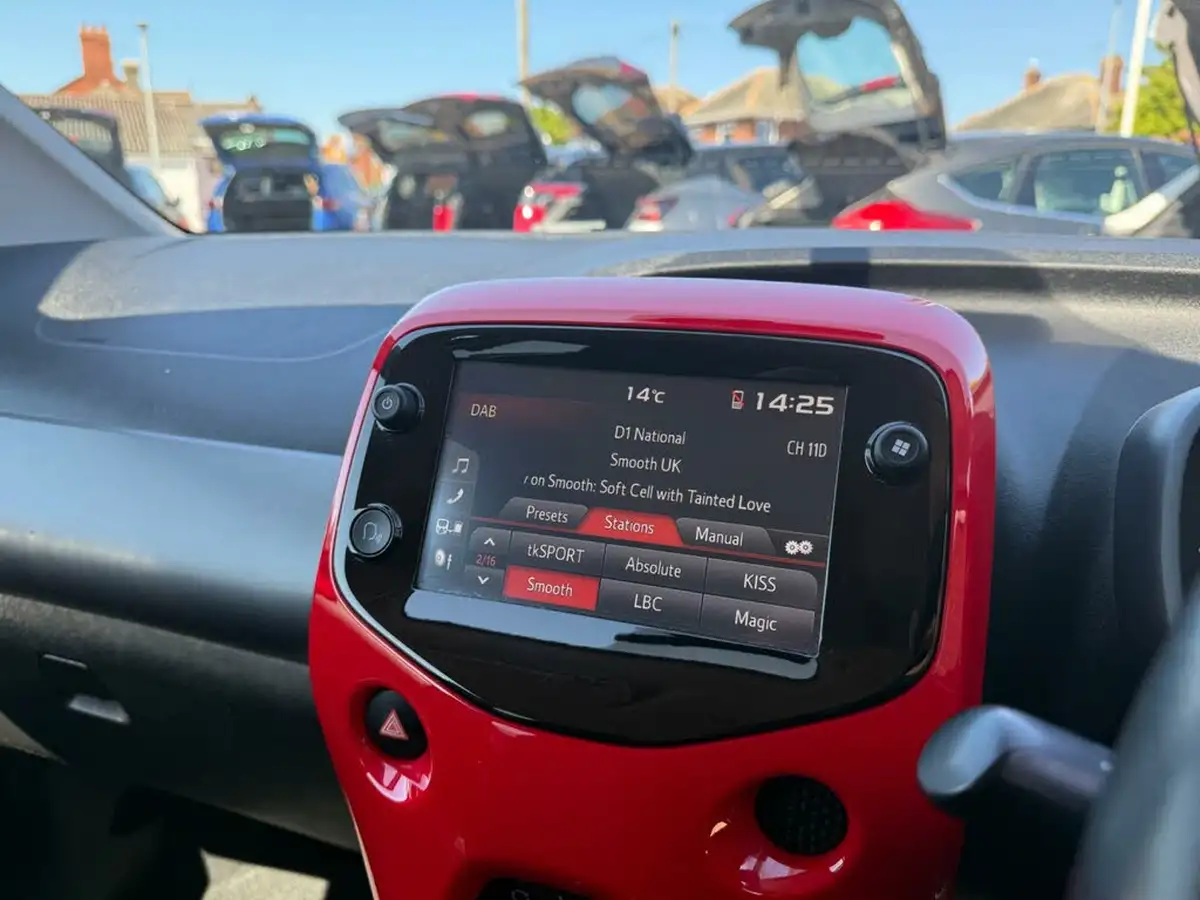 2019-toyota-aygo-10-vvt-i-x-trend-big-30