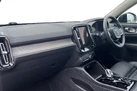 2024-volvo-xc40-20-b3-ultimate-small-1