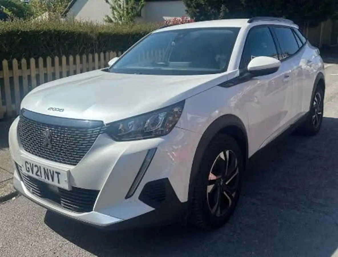 2021-peugeot-2008-suv-12-puretech-allure-130bhp-eat8-big-2