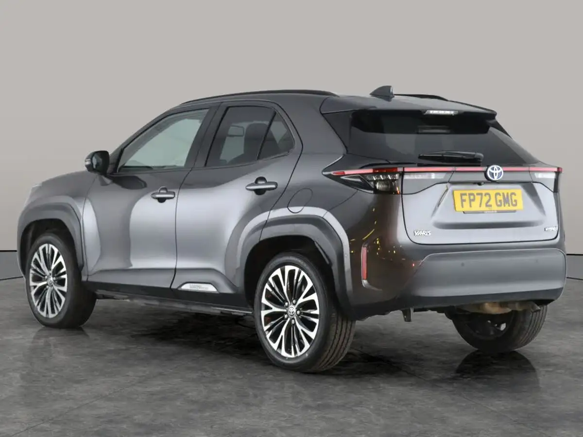 2022-toyota-yaris-cross-15-vvt-i-excel-awd-i-big-8
