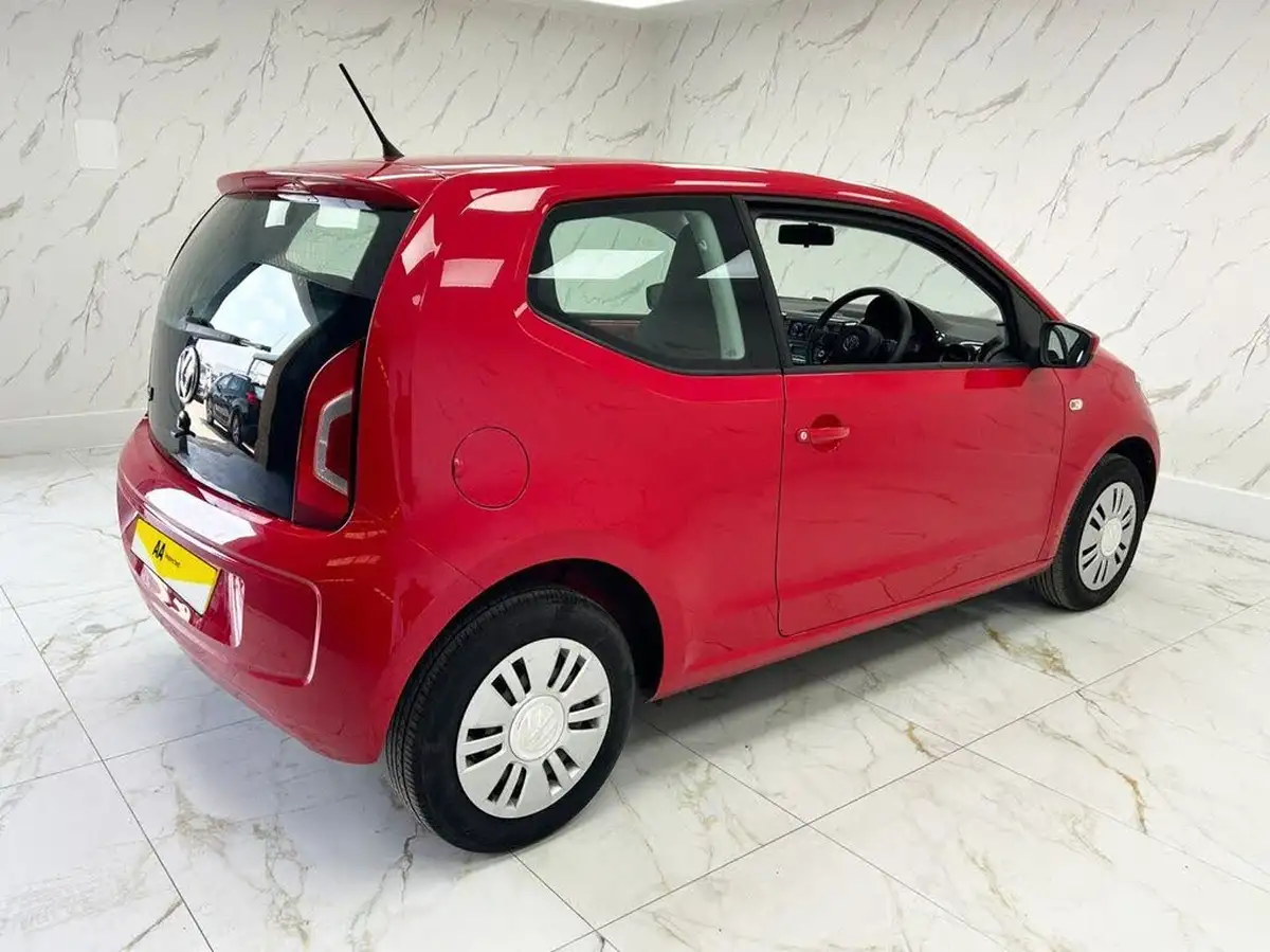 2015-volkswagen-up-10-move-up-60ps-3d-big-9