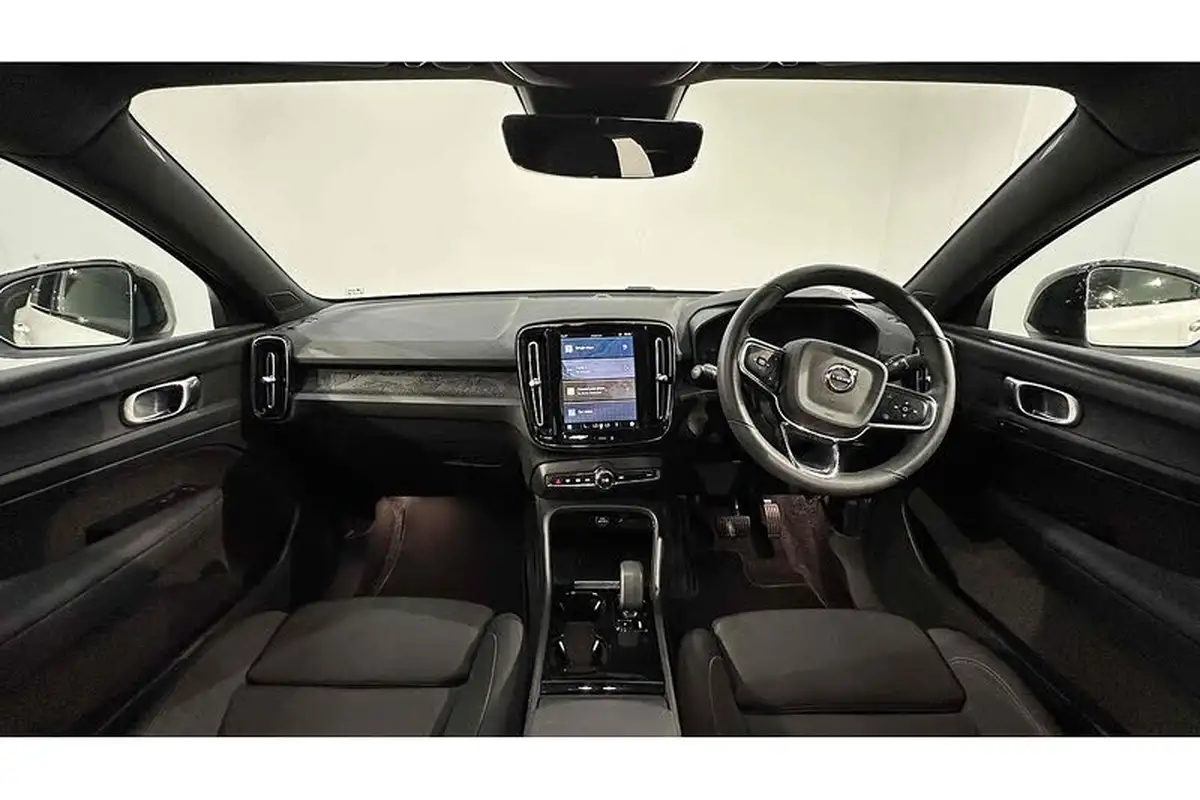 2023-volvo-c40-e-recharge-plus-228bhp-big-27