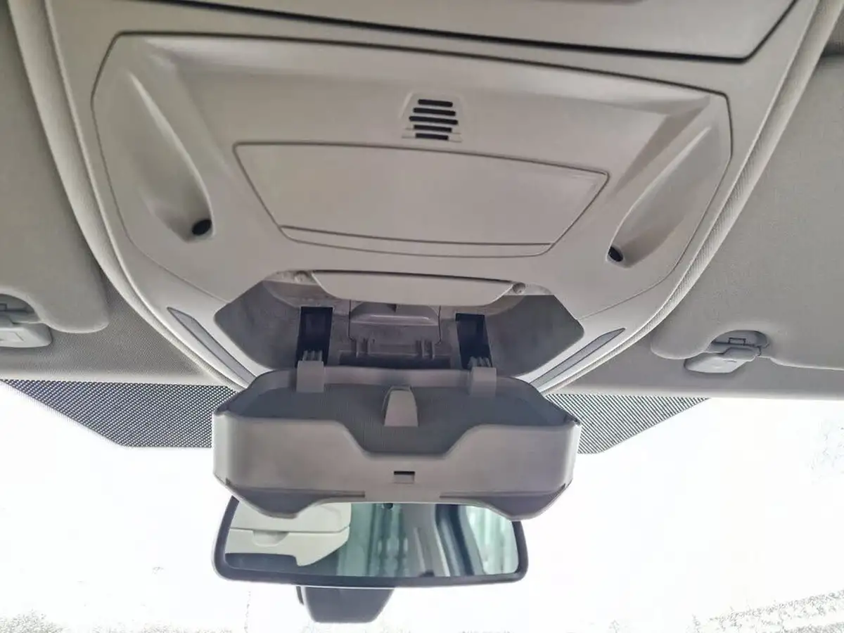 2014-ford-s-max-20td-titanium-140ps-big-27