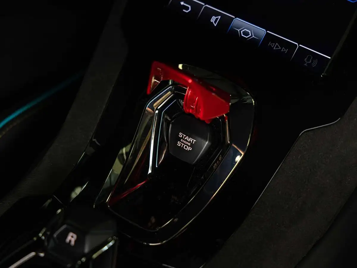 2023-lamborghini-huracan-52-tecnica-big-17