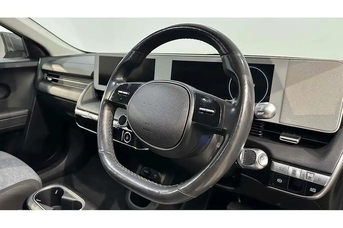 2022-hyundai-ioniq-5-e-premium-217ps-73kwh-rwd-big-25