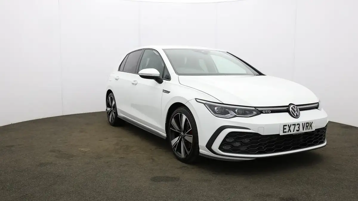 2023-volkswagen-golf-20tdi-gtd-big-38