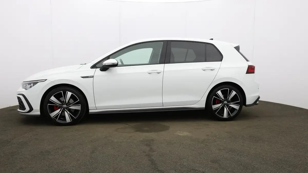 2023-volkswagen-golf-20tdi-gtd-big-62