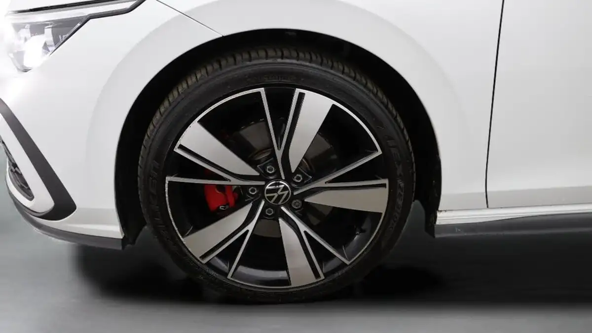 2023-volkswagen-golf-20tdi-gtd-big-18