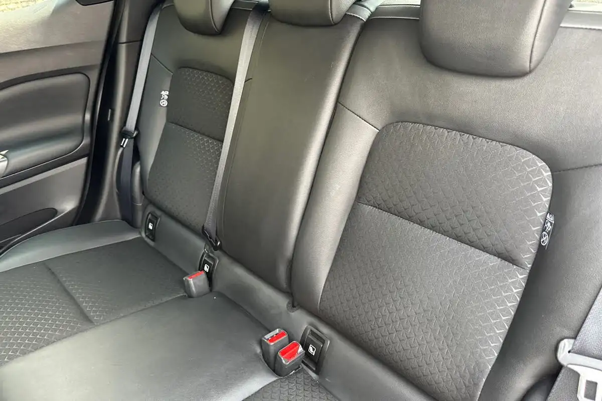 2023-nissan-juke-10-dig-t-n-connecta-dct-big-20