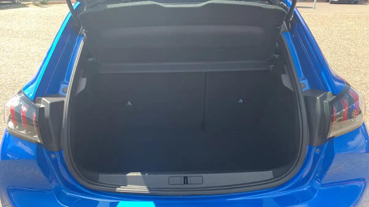 2020-peugeot-208-12-puretech-gt-line-100bhp-eat8-big-18