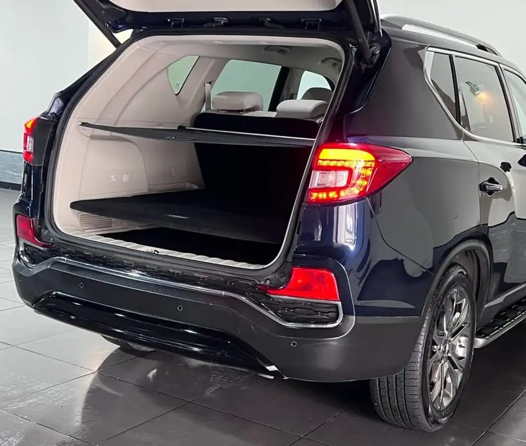 2018-kgm-ssangyong-rexton-22td-ultimate-big-40