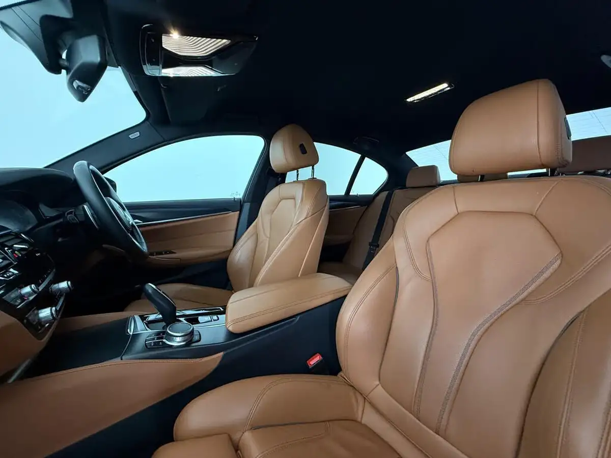 2021-bmw-5-series-20td-520d-m-sport-mht-saloon-4d-big-17